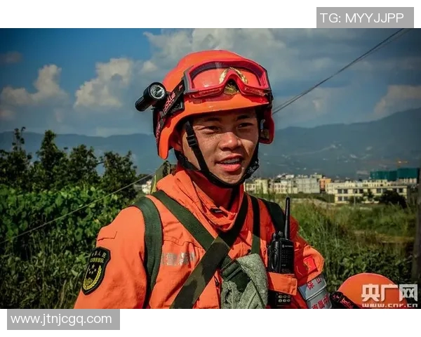 张芳亲述攀岩技巧与心路历程助你突破自我极限与挑战