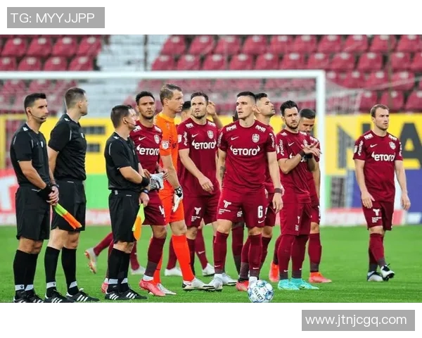 克卢日足球明星的崛起与荣耀背后的故事与传奇